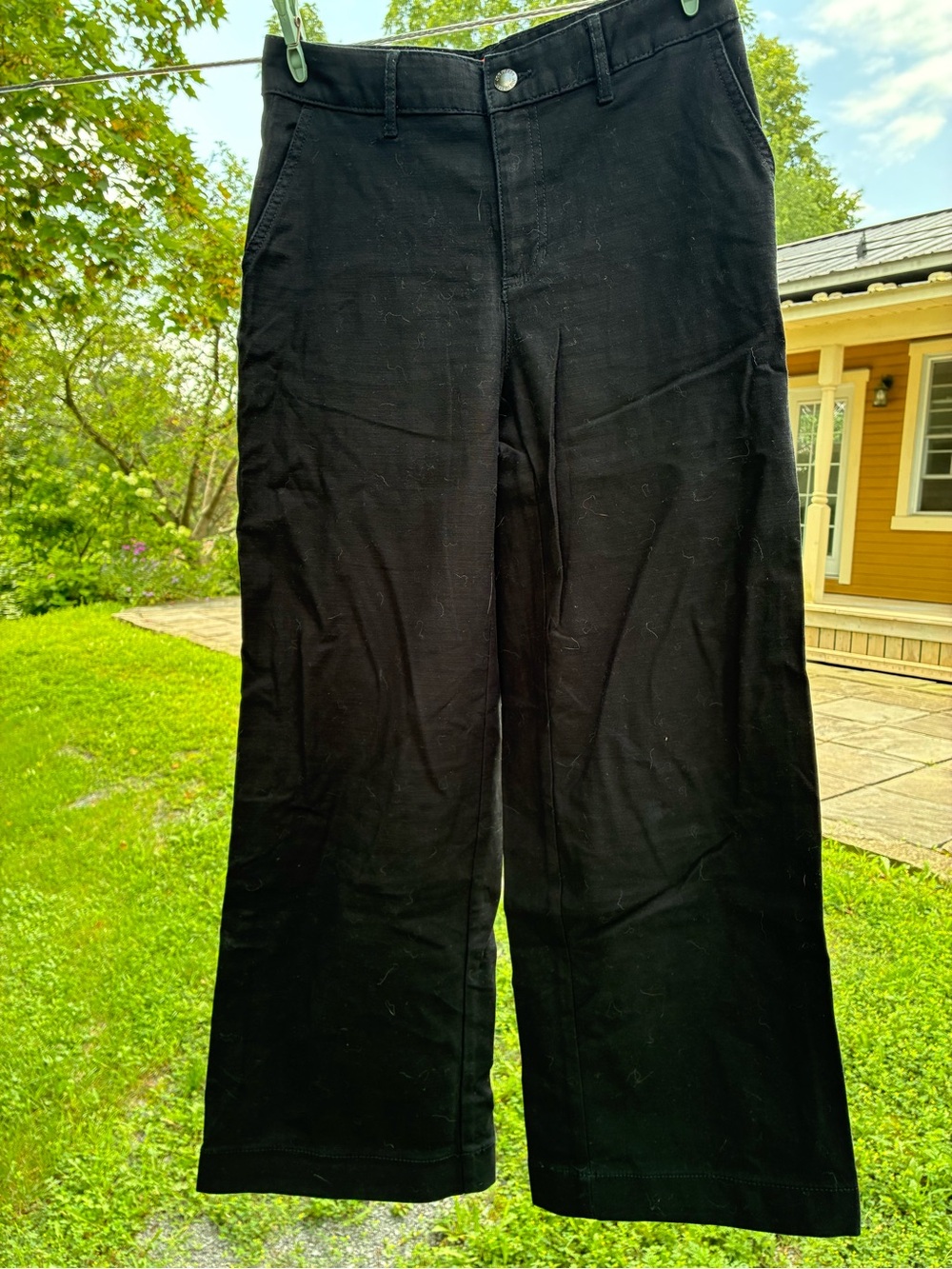 BLACK TROUSERS